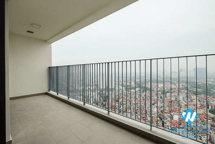 A modern, stylish 4 bedroom apartment for rent in Kosmo Tower, Tay Ho