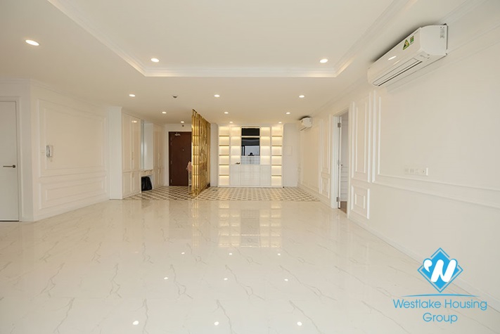 A modern, stylish 4 bedroom apartment for rent in Kosmo Tower, Tay Ho