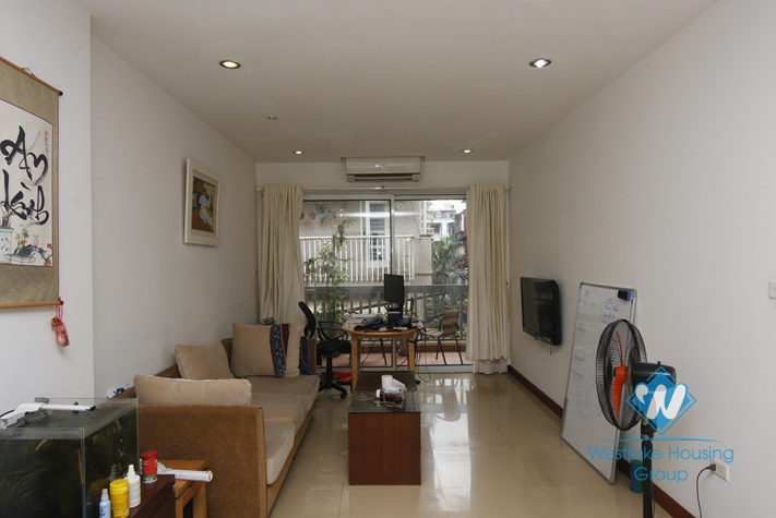 A nice 1 bedroom apartment for rent in Dong Da