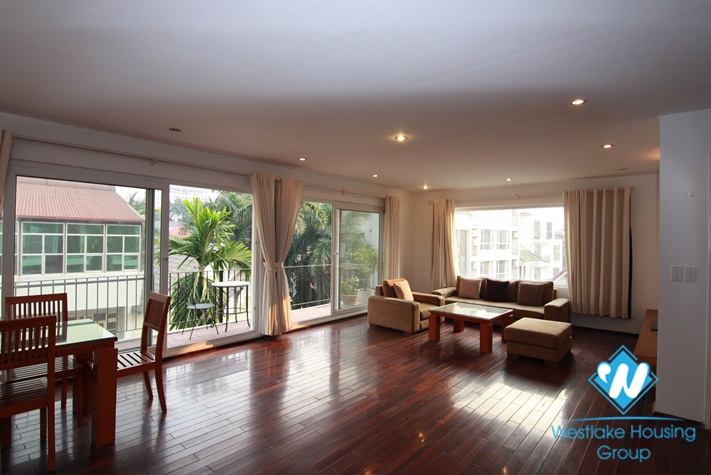 A bright spacious 2 bedroom apartment  for rent in Tay Ho