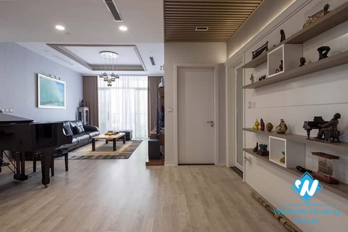 A brand new and modern 2 bedroom apartment for rent in Thuy khue, Ba dinh, Hanoi