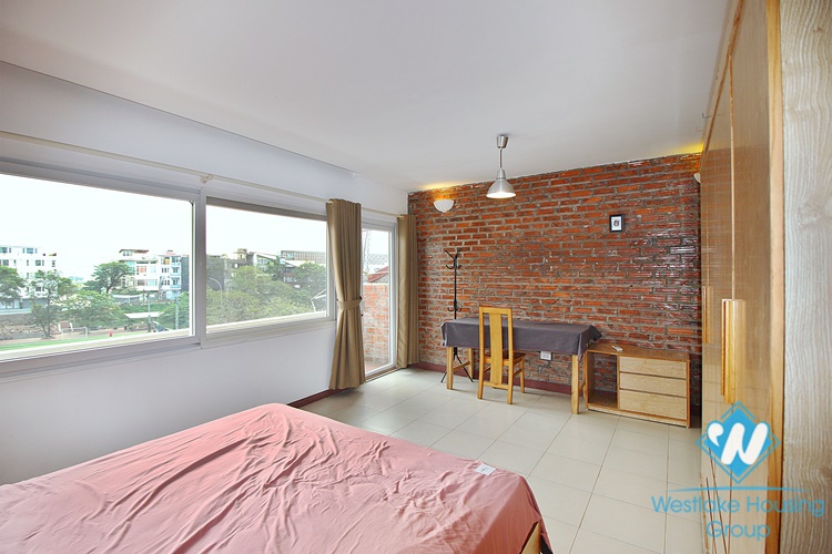 Lake view 02 bedrooms apartment in Au Co st, Tay Ho, Hanoi 
