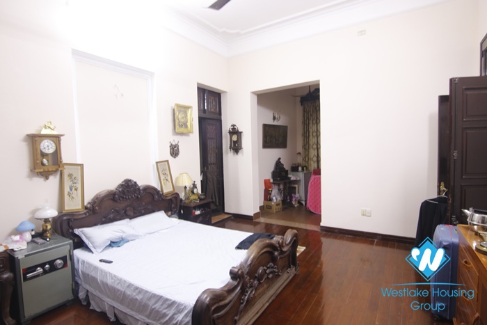 A 5 bedroom house for rent in Truc bach, Ba dinh, Hanoi