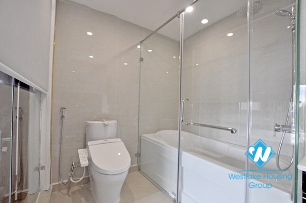 1 bedroom apartment with large area for rent in the center of Hai Ba Trung district