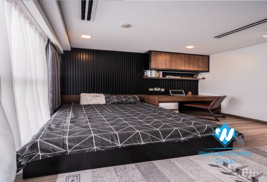 Quality furnished three bedroom apartment for rent in Hanoi Aqual Central