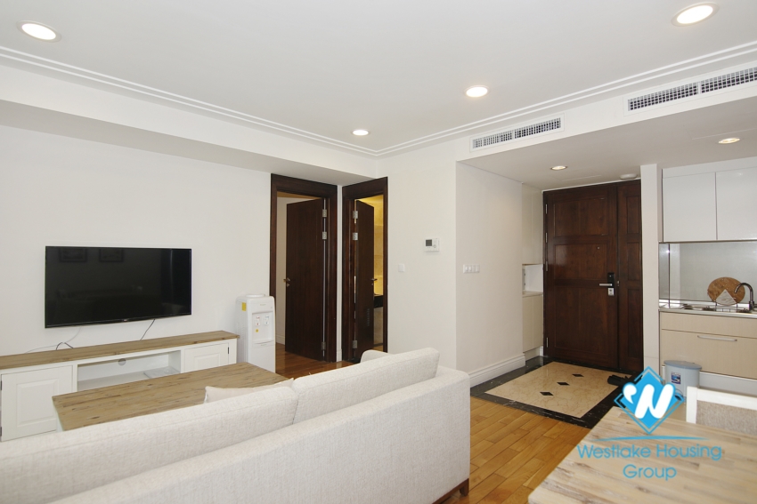 One bedroom serviced apartment for rent in Hoang Thanh Tower, Hai Ba Trung