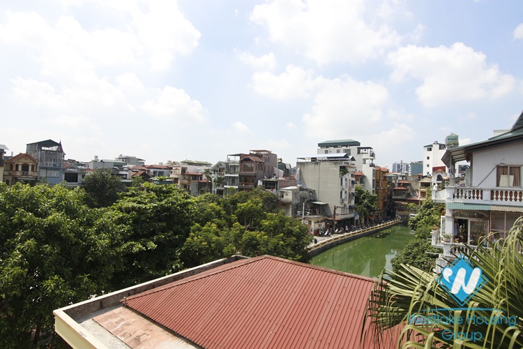 A lovely one bedroom apartment for rent in Hoang Hoa Tham, Ba Dinh