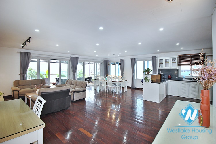 High quality apartment with 3 bedrooms, nice lake view for rent  in Quang An street, Westlake area