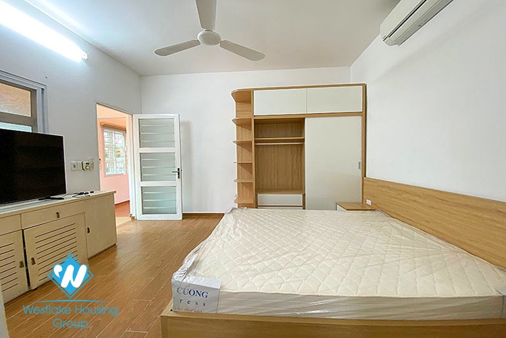 Garden house for rent in An Duong area, Tay Ho District 