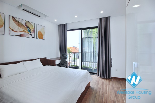 A newly 2 bedroom apartment for rent in Trinh cong son, Tay ho, Hanoi