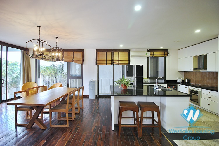 Spacious 4 beds apartment for rent in Dang Thai Mai area, Tay Ho