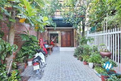 A beautiful 4 bedroom house for rent in Dang thai mai, Tay ho, Ha noi