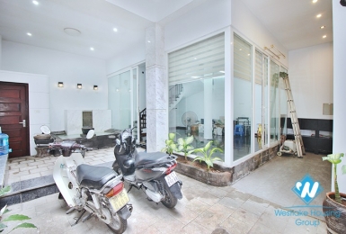A nice 4 bedroom house for rent in Au co, Tay ho