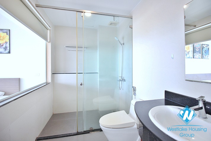 High quality 3 bedroom apartment with lake view in Quang An, Tay Ho