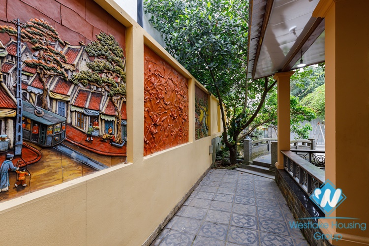 A Nice House with Feng Shui garden for rent in Au Co, Tay Ho