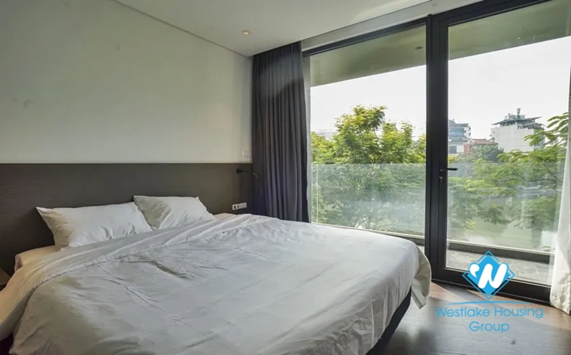 A brand new and modern 1 bedroom apartment in Truc bach, Ba dinh, Ha noi