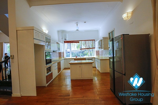A spacious 5 bedroom house with swimming pool in Tay ho, Hanoi