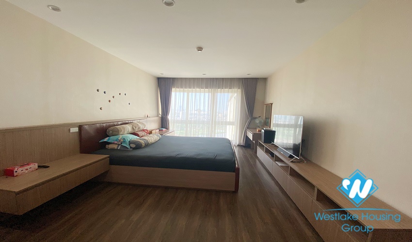Morden three beds penhouse for rent in Ciputra, Tay Ho