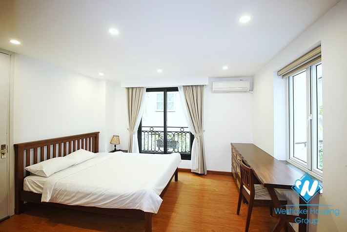 Nice 2 bedroom apartment for rent in Tay Ho, Ha Noi