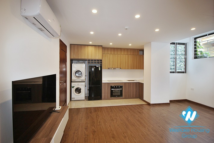 Lovely studio apartment with modern furnishings for lease in Trinh Cong Son district, Hanoi