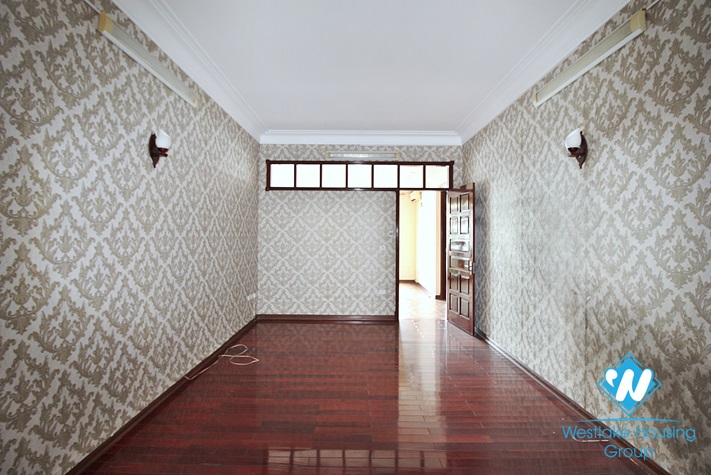 Lakeview an Embassy villa or office for rent in Trich Sai street, Tay Ho