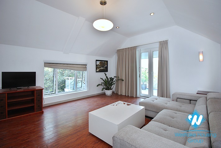 Apartment with 03 bedrooms and lakeview for rent in Tay Ho, Hanoi.