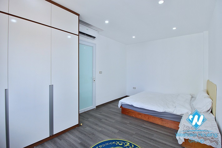 A top floor 1 bedroom apartment for rent in To ngoc van, Tay ho