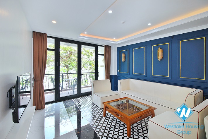 Large 02 bedrooms apartment for rent in Nhat Chieu st, Tay Ho District 