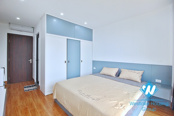 A brand new 1 bedroom apartment with lake view in Tay ho