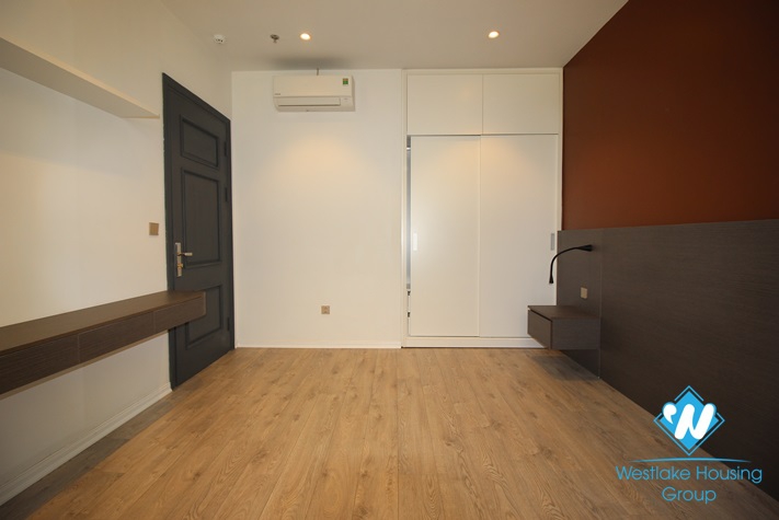 Modern apartment with 2 bedrooms for rent in To Ngoc Van st, Tay Ho