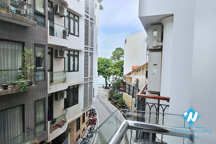 Brand new and morden 3beds apartment for rent in Dang Thai Mai, Tay Ho