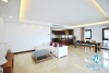 High floor apartment for rent in Xuan Dieu street, Tay Ho, Hanoi