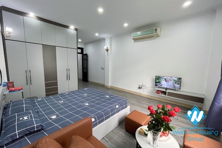 Bright and beautiful a studio apartment for rent in Lac Long Quan st, Tay Ho district.