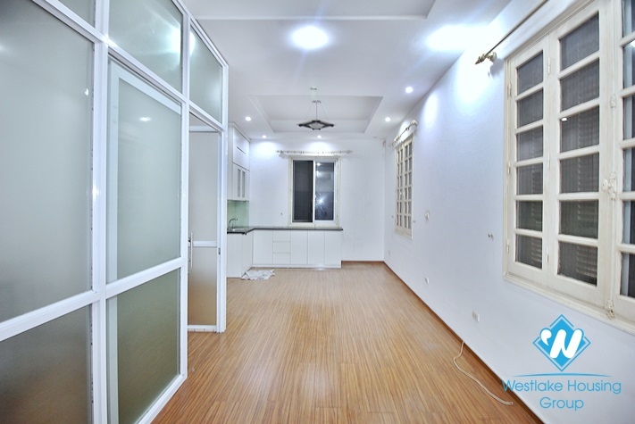 A corner house for rent in Tay Ho, Ha Noi