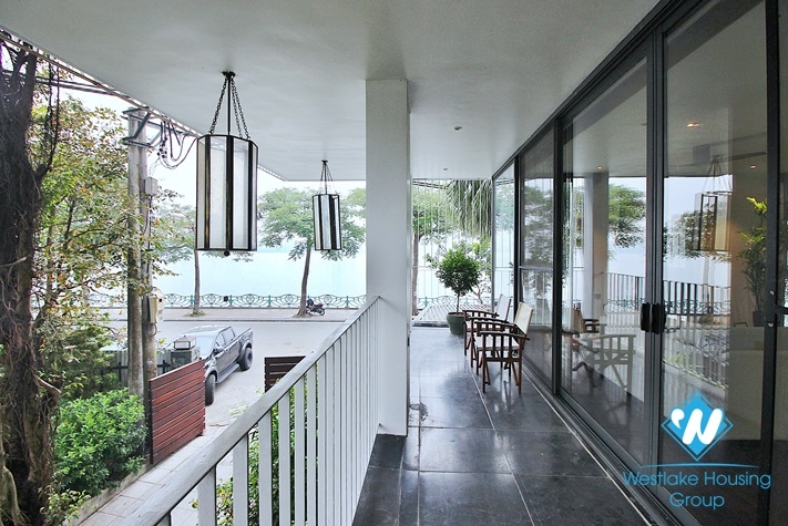 Beautiful lake view apartment for rent in Tay Ho, Hanoi