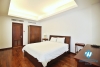 Spacious and lake view 3beds apartment for rent in Xuan Dieu, Tay Ho