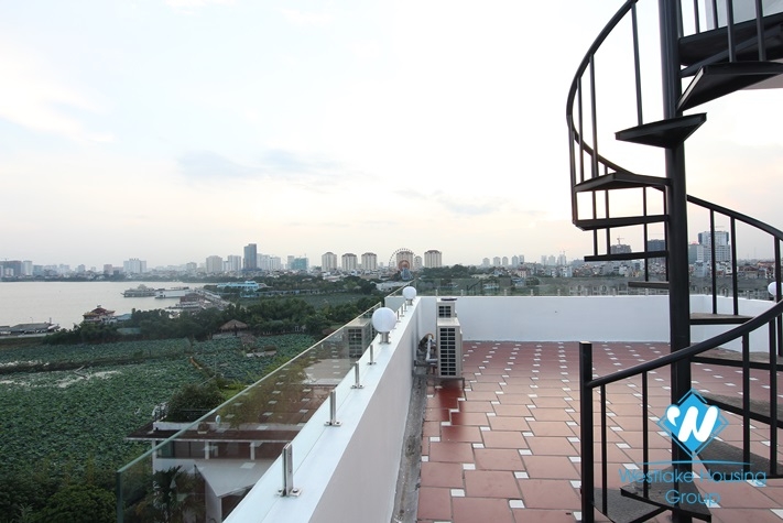 Top floor one bedroom apartment for rent near Water Park, Tay Ho, Ha Noi