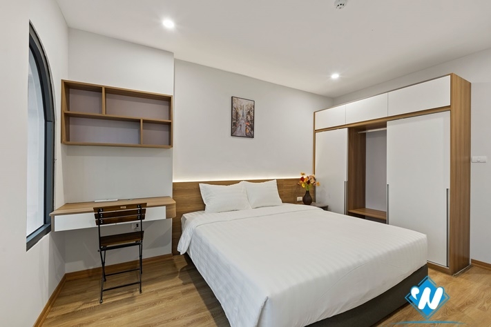 1 bright bedroom for rent on high floor Buoi str, Ba Dinh