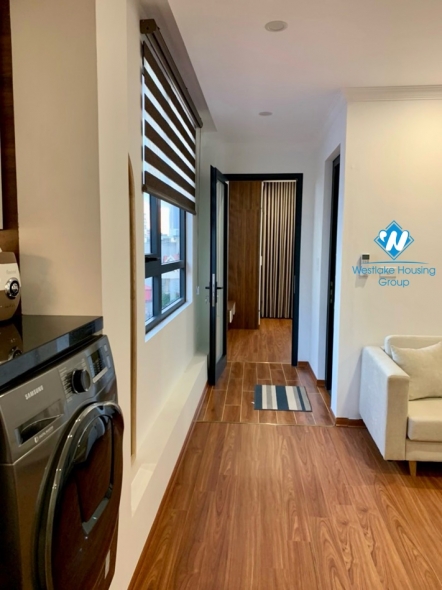 Modern apartment at reasonable price in Linh Lang street, Ba Dinh
