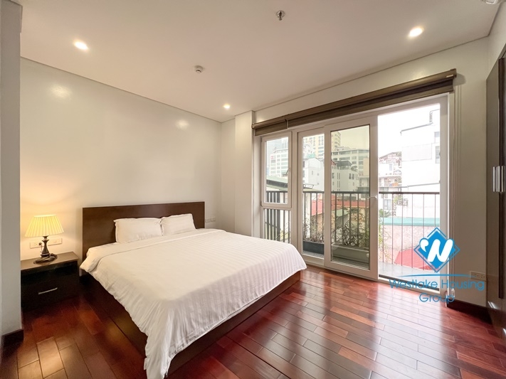 1 bright bedroom for rent at 535 Kim Ma street