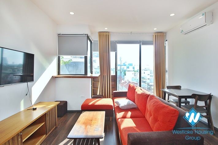 One bedroom apartment with huge balcony for lease in Tu Hoa, Tay Ho