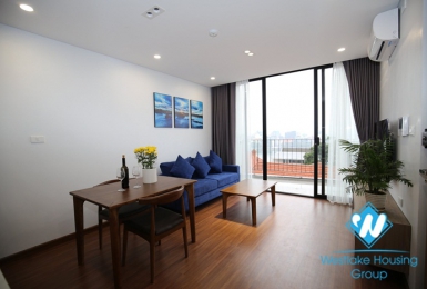 A brand new and bright 1 bedroom apartment for rent in Xuan Dieu, Tay Ho