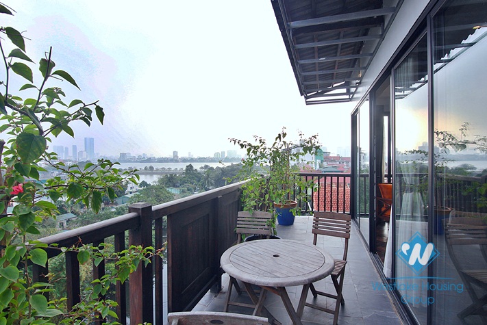 A brand new gorgeous 2 bedroom apartment for rent in Dang thai mai, Tay ho