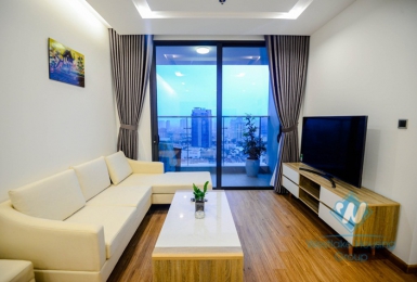 Two bedrooms apartment with nice view for rent in Vinhome Metropolis.