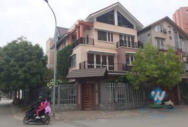 Lovely 5-bedroom house for rent in Cau Giay, Hanoi