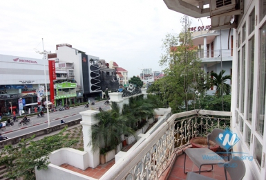 Classic apartment with 2 bedrooms for rent in Tay Ho,Ha Noi