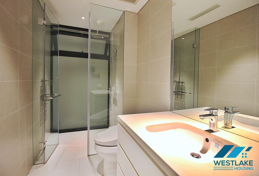 Luxurious 2 bedrooms apartment for rent in To Ngoc Van st, Tay Ho