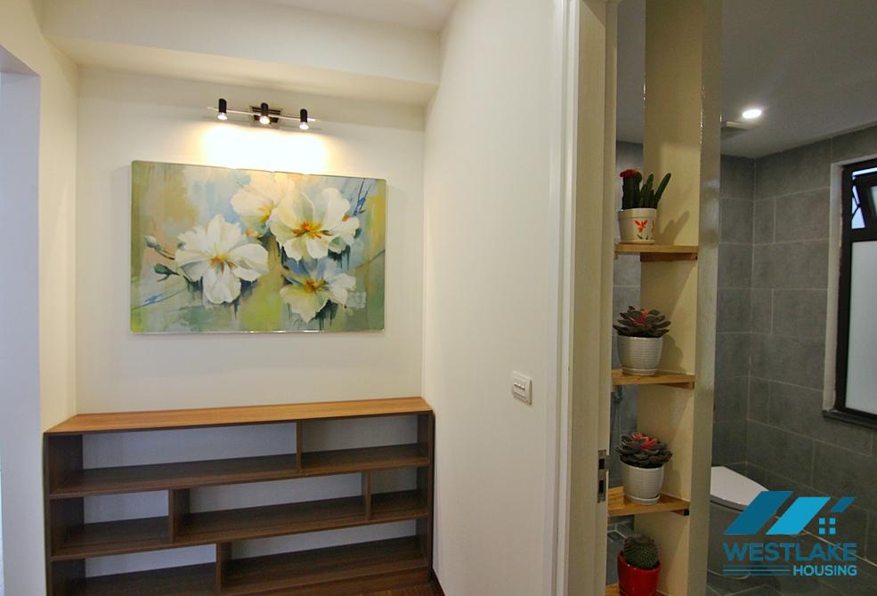 A brand new 2 bedroom apartment with lake view in Xuan Dieu, Tay Ho