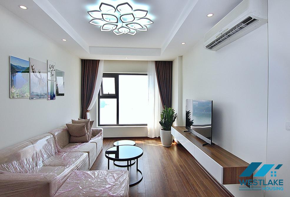 A brand new 2 bedroom apartment with lake view in Xuan Dieu, Tay Ho