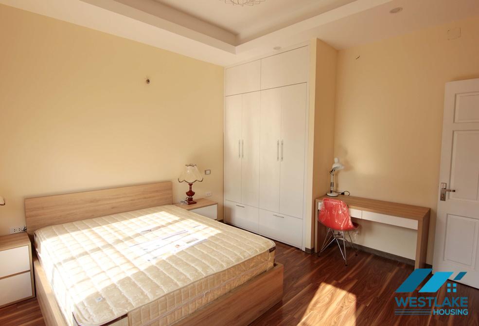 Good 1 bedroom apartment in Au co, Tay ho